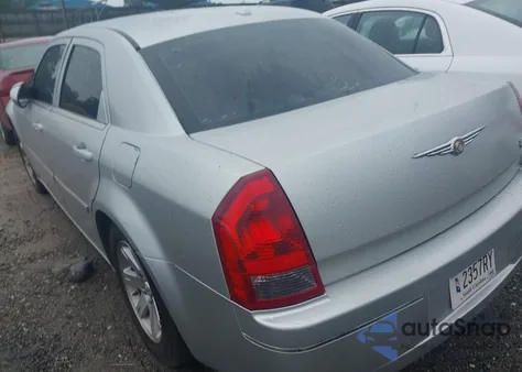 2006 Chrysler 300 Touring из США, поврежденный, VIN 2C3KA53GX6H400653